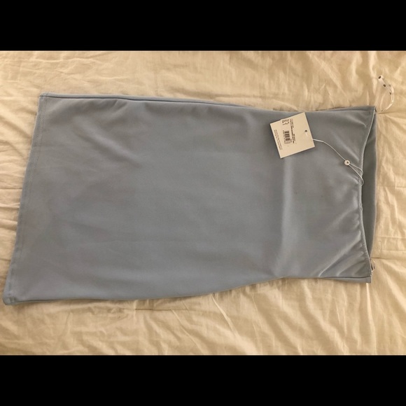 Missguided Stretch Crepe Bandeau Wrap Mini - Picture 3 of 3